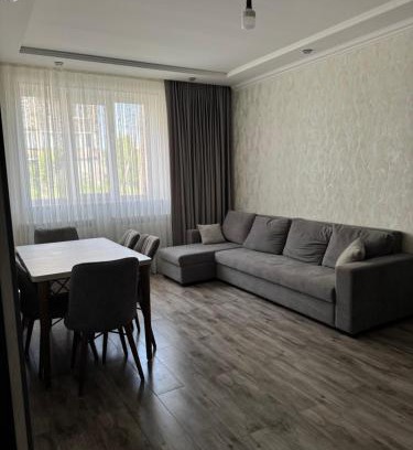 Sevan House | Stayvan