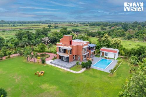 Gurugram Villa | StayVista at Imperial Isle 4BHK Luxury Pool Villa in Sohna Delhi