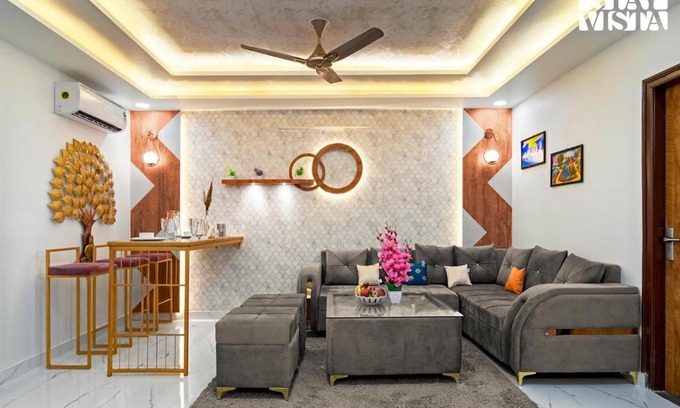 Jaipur Apartment | StayVista's Regal by Aaj - City-Center Villa with Indoor-Outdoor Games, Terrace & Elevator