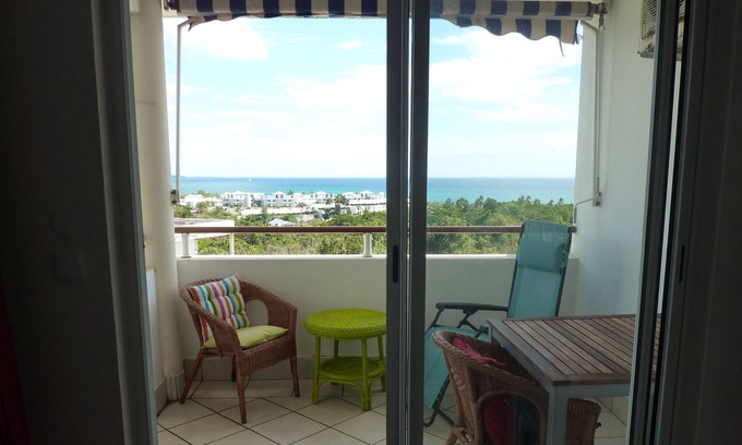 Sainte-Luce Apartment | Ste Luce. Splendid sea view. Close to beaches.