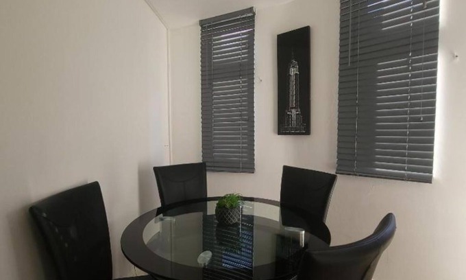 Patchway Apartment | Steller Suite, 3 Single Beds