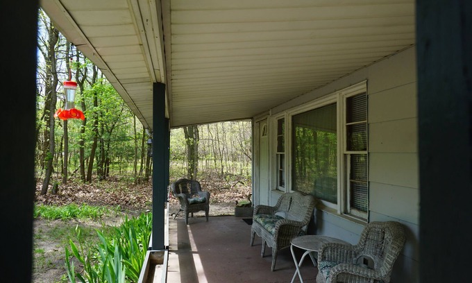 Union Pier House | Step back in time during your stay at Guy's Bungalow.