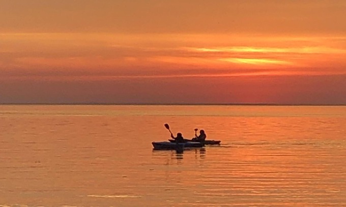 Luxemburg Cottage | Steps from the Sand: Idyllic Beachfront Rental in Door County