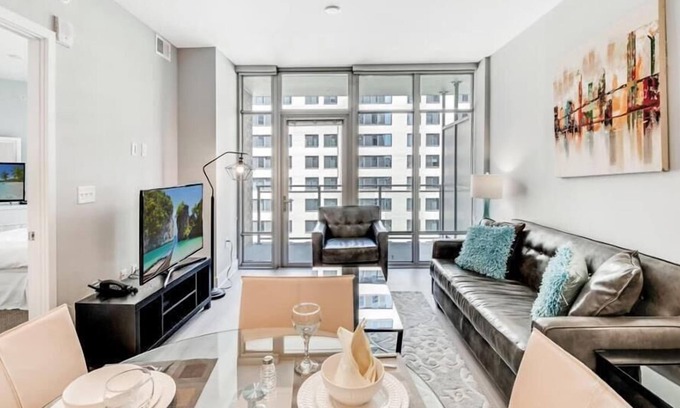Woodmont Triangle Apartment | Steps to Metro | Full Kitchen + W/D | Near Chevy Chase| by GLS