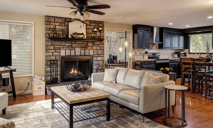 Dayton House | Steps to wine, food, & park, with private backyard