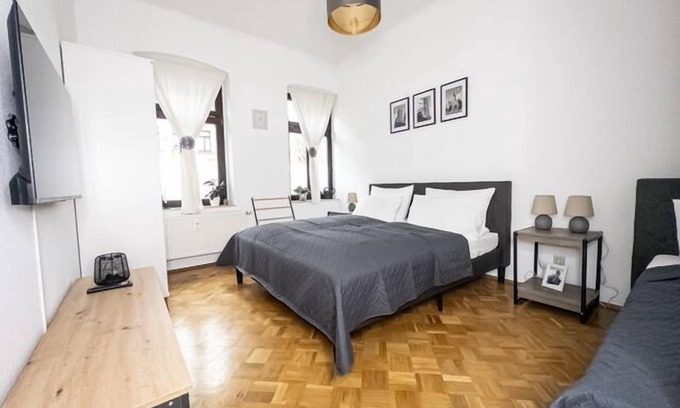 Gohlis Apartment | Stillvolles 3R Apartment mit Balkon
