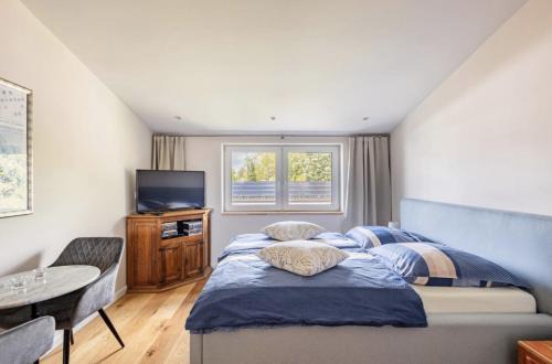 Mittelfeld House | Stilvolles Zimmer mit Bad, nahe Messe, BMW, Expo