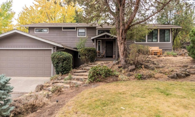 Larkspur House | Stocked Family Haven w/Hot Tub!