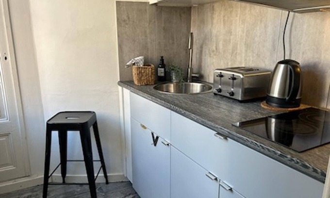 Norrmalm Apartment | Stockholm Loft Haven 3 Beds in a 1-bedroom Gem
