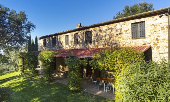 Gavorrano House | Stone farmhouse with pool and park a few minutes from the sea