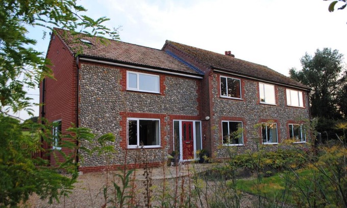 Bodham Bed & Breakfast | Stone Lodge