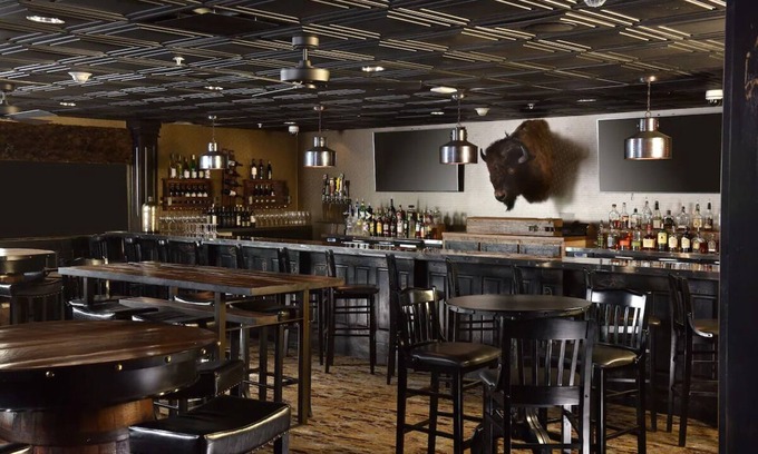 Broken Arrow Hotel | Stoney Creek Tulsa, Long Stay King, Kitchenette, Living Room | 3 Units