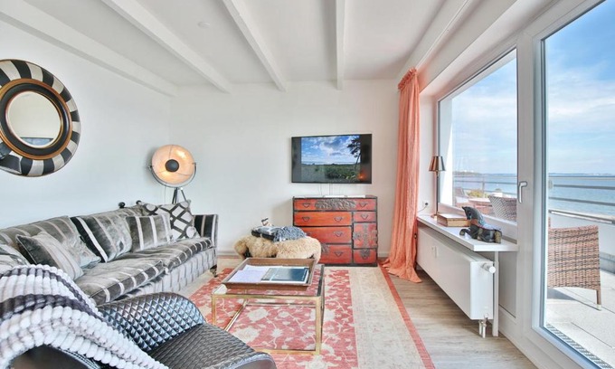 Haffkrug Apartment | Strandallee 10 Penthouse Seaview