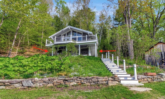 Winhall Apartment | Stratton; 8 min! Swimming, 2 min. Pet friendly
