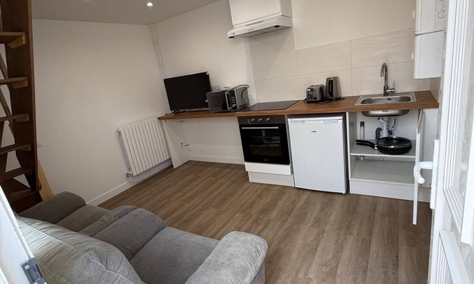 Mitry-Mory Apartment | STUDIO 15MNT FROM CDG