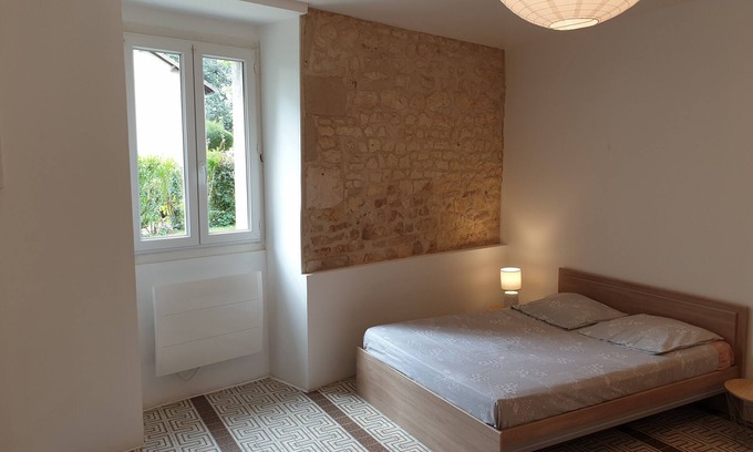 Chasseneuil-du-Poitou Apartment | Studio 2 - 3 min from Futuroscope - 1 to 4 people