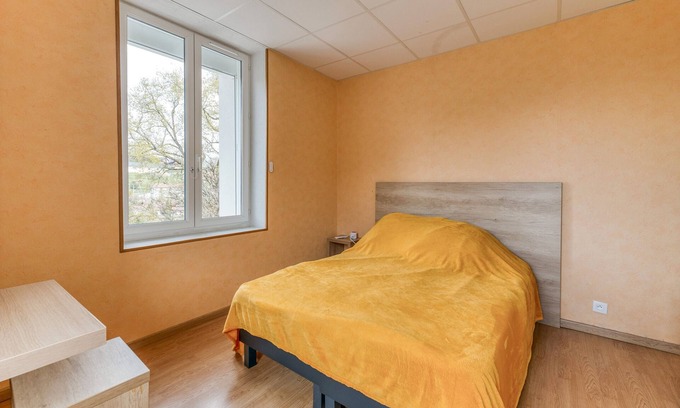 Arvillard Apartment | Studio '303' with Shared Pool, Shared Terrace and Wi-Fi