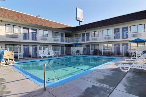 San Angelo Hotel | Studio 6 San Angelo, Tx