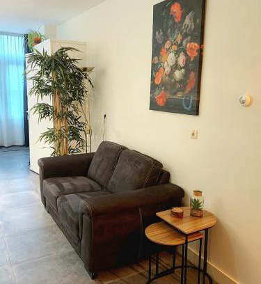 Sneek Apartment | Studio Aan de Kade in Sneek