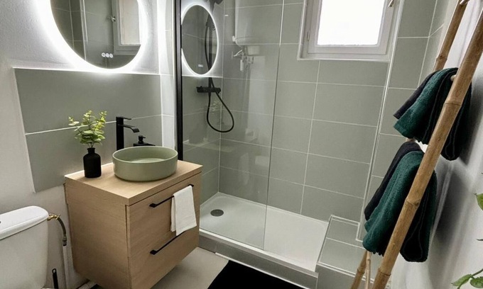 Bretigny-sur-Orge Apartment | Studio Cosy Centre Ville/rer