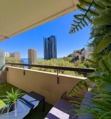 Monaco Apartment | Studio de LUXE Portes de Monaco - Vue MER - Piscine - Wifi