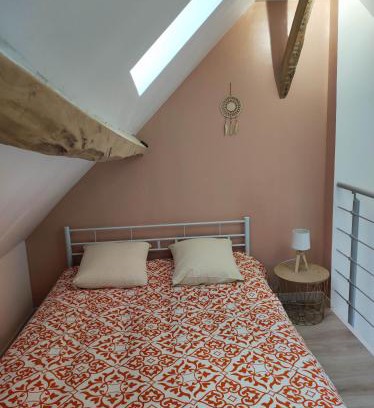 Mareuil-Caubert Apartment | Studio des Monts Caubert