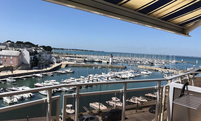 Morbihan Apartment | Studio Entièrement Rénové vue Panoramique sur la Baie de Quiberon, Port Haliguen