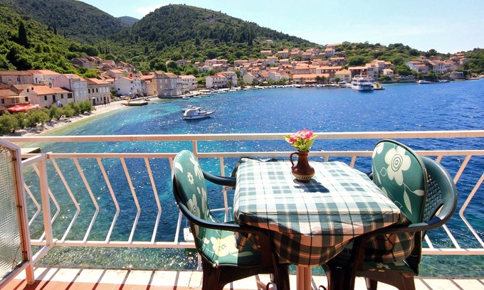 Racisce Apartment | Studio flat near beach Račišće, Korčula (AS-4341-b)
