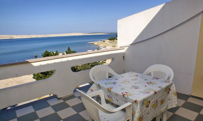 Kustici Apartment | Studio flat near beach Kustići, Pag (AS-4129-a)