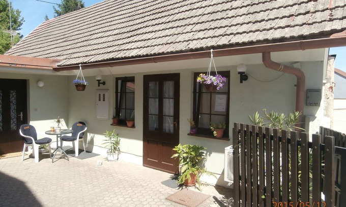 Samobor Apartment | Studio flat with air-conditioning Samobor, Prigorje (AS-12869-a)