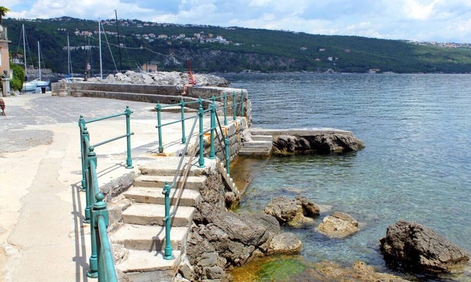 Trinajstici Apartment | Studio flat with air-conditioning Jušići, Opatija (AS-15874-a)