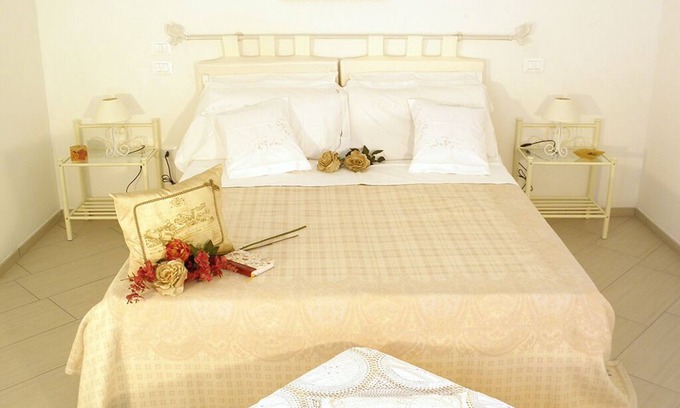 Canneto sull'Oglio Bed & Breakfast | Studio for disabled access for 3 people