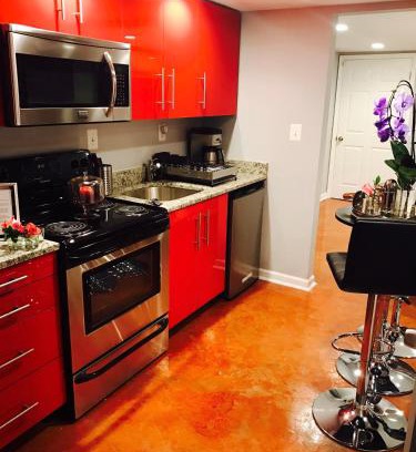 Near Northeast Apartment | Studio H St Corridor