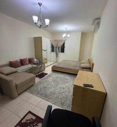 Al Quoz Apartment | Studio in AlKhail gate