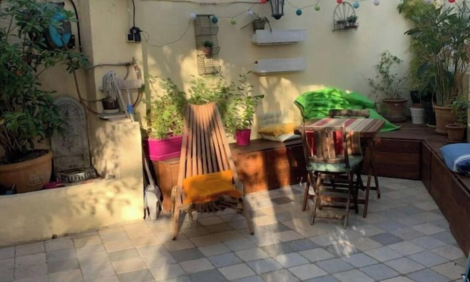 Perier Bed & Breakfast | Studio Perier with garden - Vélodrome 15 mns bus