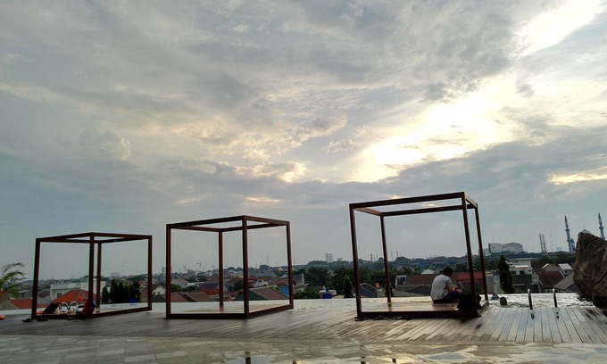 Pekayon Jaya Apartment | Studio Room @ Apartment Grand Kamala Lagoon Bekasi Barat