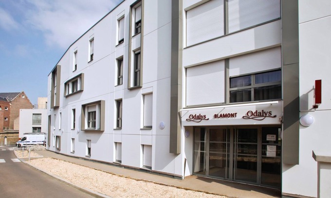 Sainte-Anne - Faubourg Noyon Apartment | Studio spacieux, près monuments historiques
