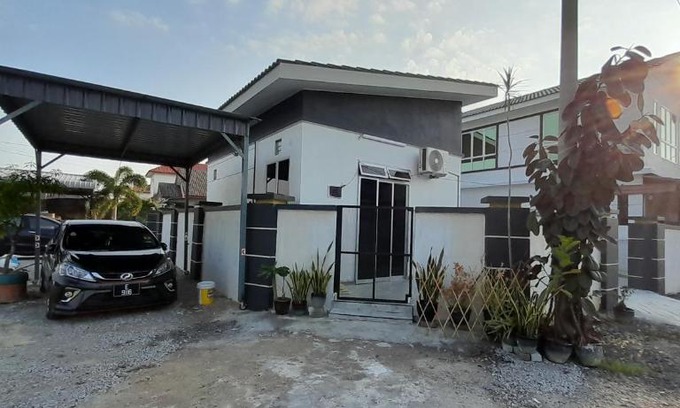 Central Seberang Perai House | Studio Teratak Alisha Permatang Pauh