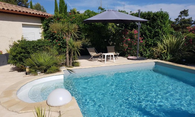 Saint-Gely-du-Fesc Apartment | Studio Villa Les Canas
