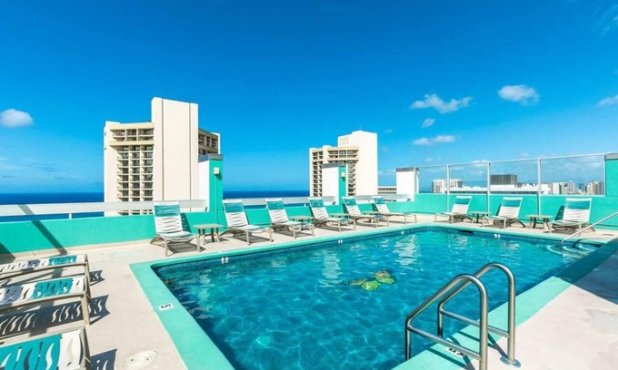 Waikiki Hotel | Studio with 2 Twins & Kitchenette | Pool Access | Near Waikiki Beach