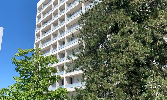 Gradignan Apartment | Studio with balcony and parking in quiet residence