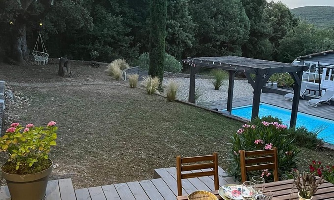 Labastide-de-Virac Apartment | Studio with heated pool near the Gorges de l'Ardèche