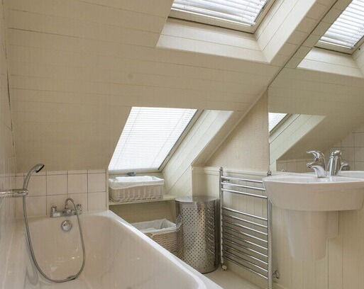 Sands End House | Stunning 3 bed home located in residential Fulham (Veeve)