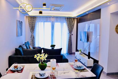Kilimani Apartment | Stunning 3 Bedroom Kilimani with Gym & Pool