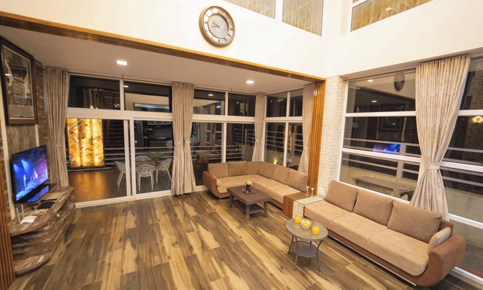 Panchgani House | Stunning 3 Bedroom Luxury Villa in Panchgani: Your Perfect Getaway Awaits