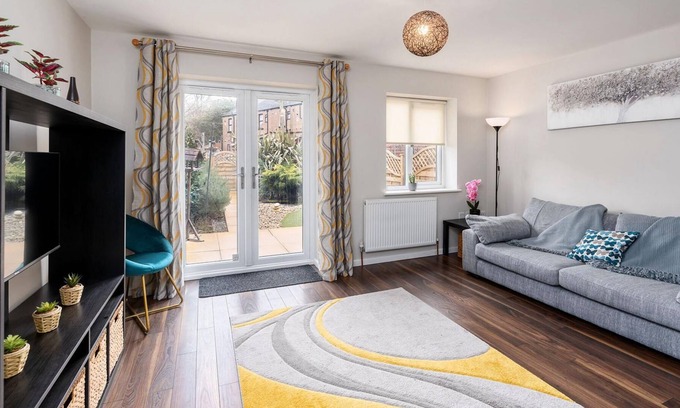 Hillsborough House | Stunning 3BD Home Hillsborough Sheffield