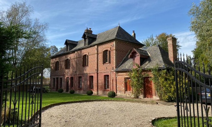 Beauval-en-Caux Villa | Stunning 5 bedroom French Manor house, Normandy