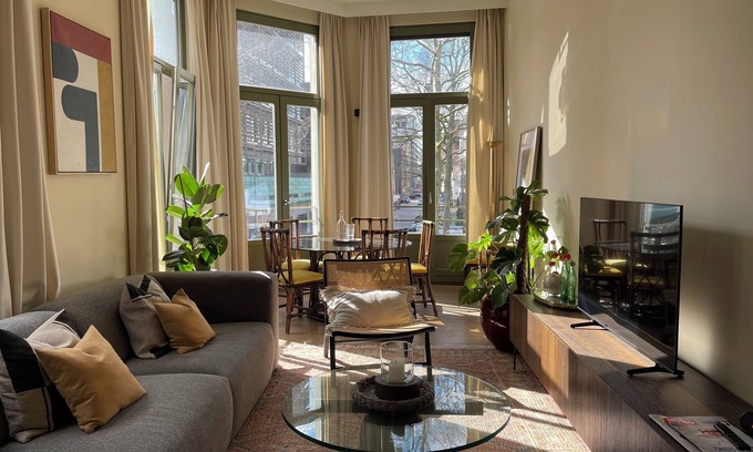 University District Apartment | Stunning apartment by MAS