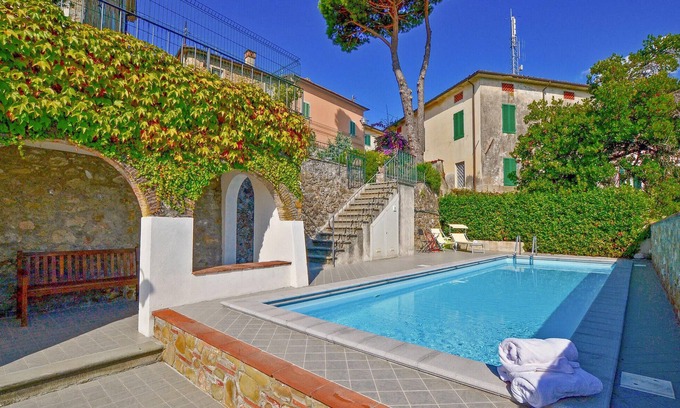 Pedona Apartment | Stunning apartment in Camaiore