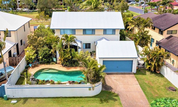 Raby Bay House | Stunning bayside 3BR house - Perfect Peaceful Retreat